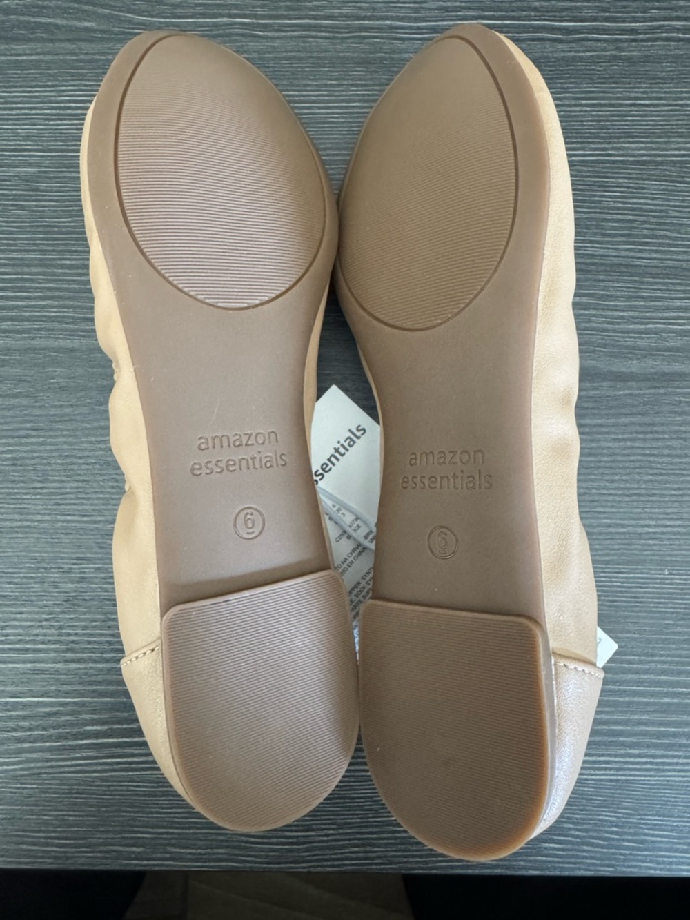 Amazon Essentials Women's Beige Ballet Flats - Picture 9 of 9